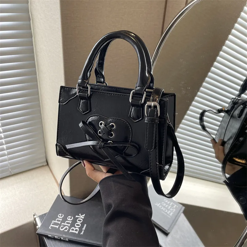 Umhängetaschen Mini Kleine Quadratische Tasche Tote Frauen Designer Handtaschen Vintage Bambus Griff Weibliche Elegante_voghion.com