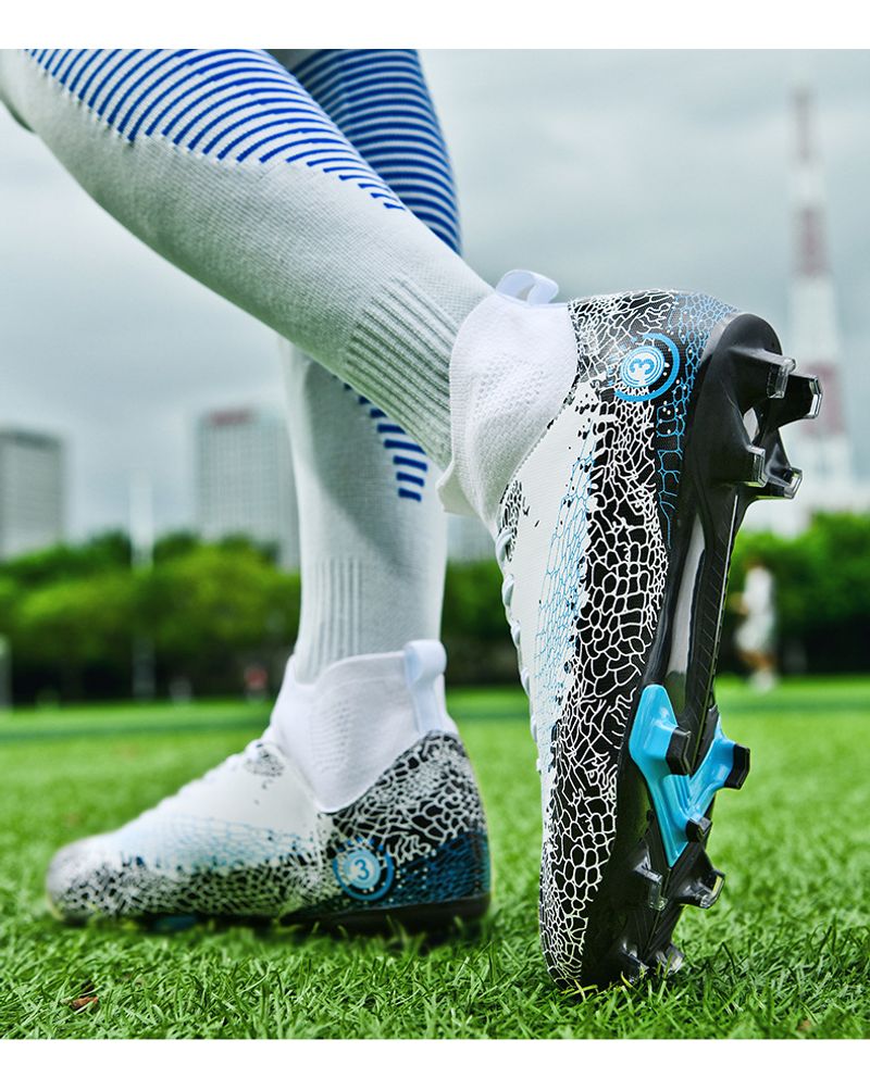 Scarpe da calcio alte traspiranti da uomo per l'allenamento in erba con chiodi rotti e lunghi, nuove e transfrontaliere, 2023_voghion.com