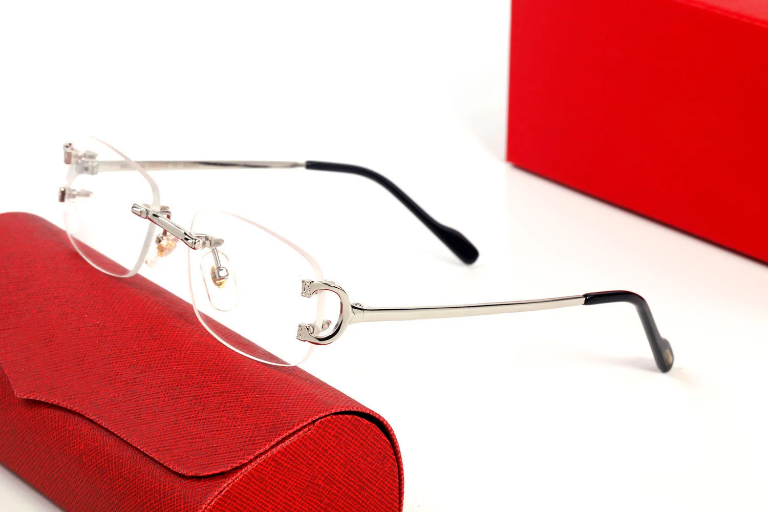 Classic Sunglasses for man and woman designer fashion decorate unisex glasses frames eye protection red blue lover gifts_voghion.com