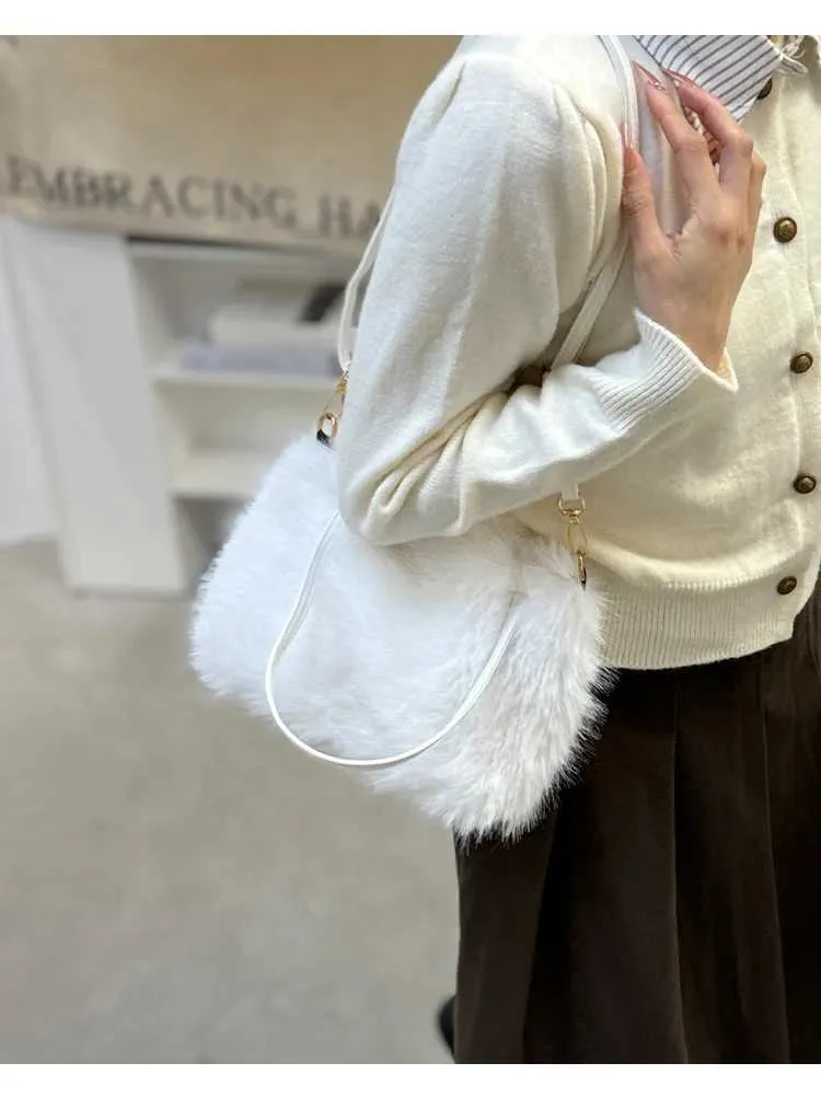 Damen Solid Plüsch Handtasche Fluffeg Weich Casual Kleng Satchelen Crossbody Taschen Grouss Kapazitéit Weiblech Versatile Messenger_voghion.com