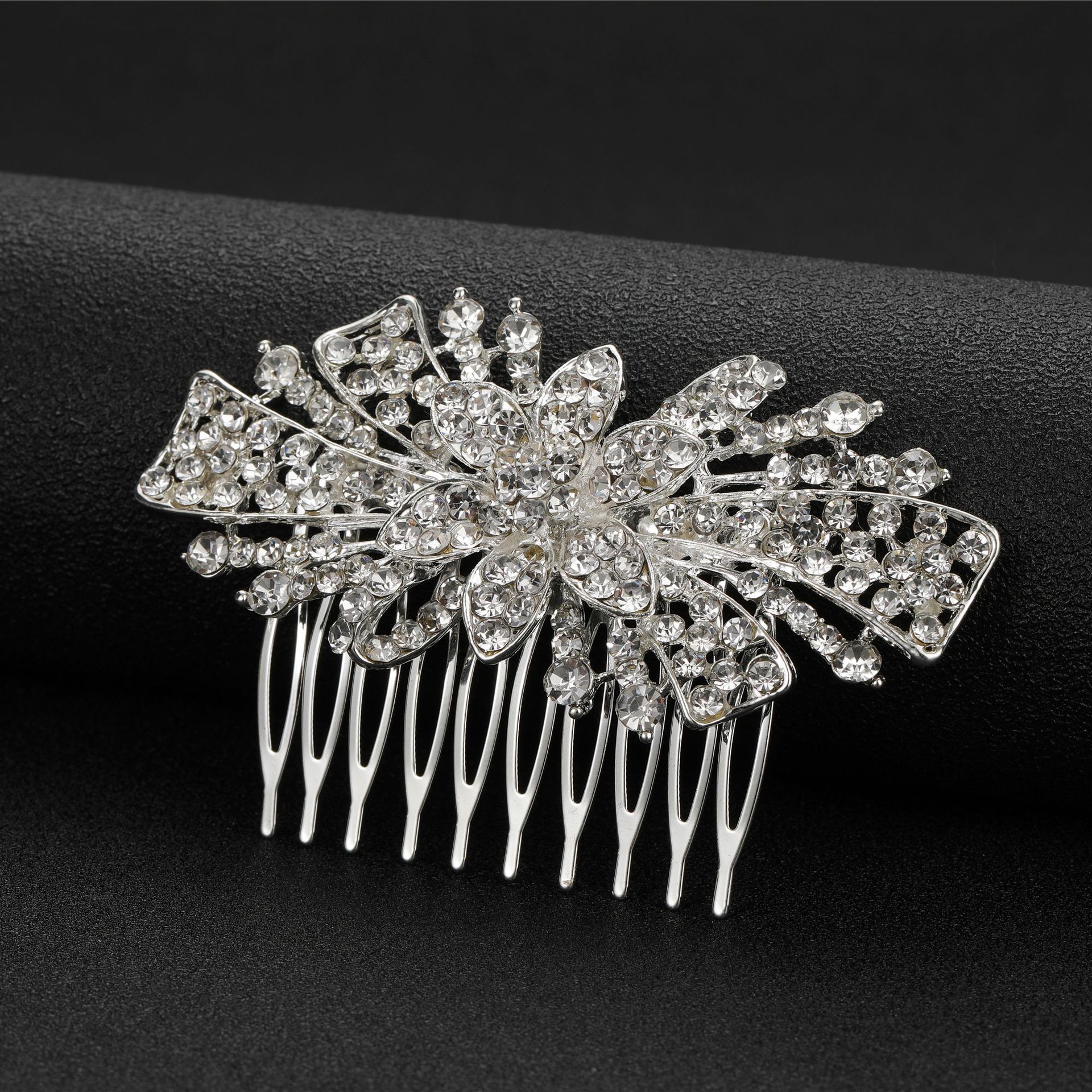Accessori per capelli da sposa in lega con diamanti, farfalla, foglia, pettine per capelli in vetro, inserto per pettine, pettine laterale, produttore di accessori per capelli all'ingrosso_voghion.com
