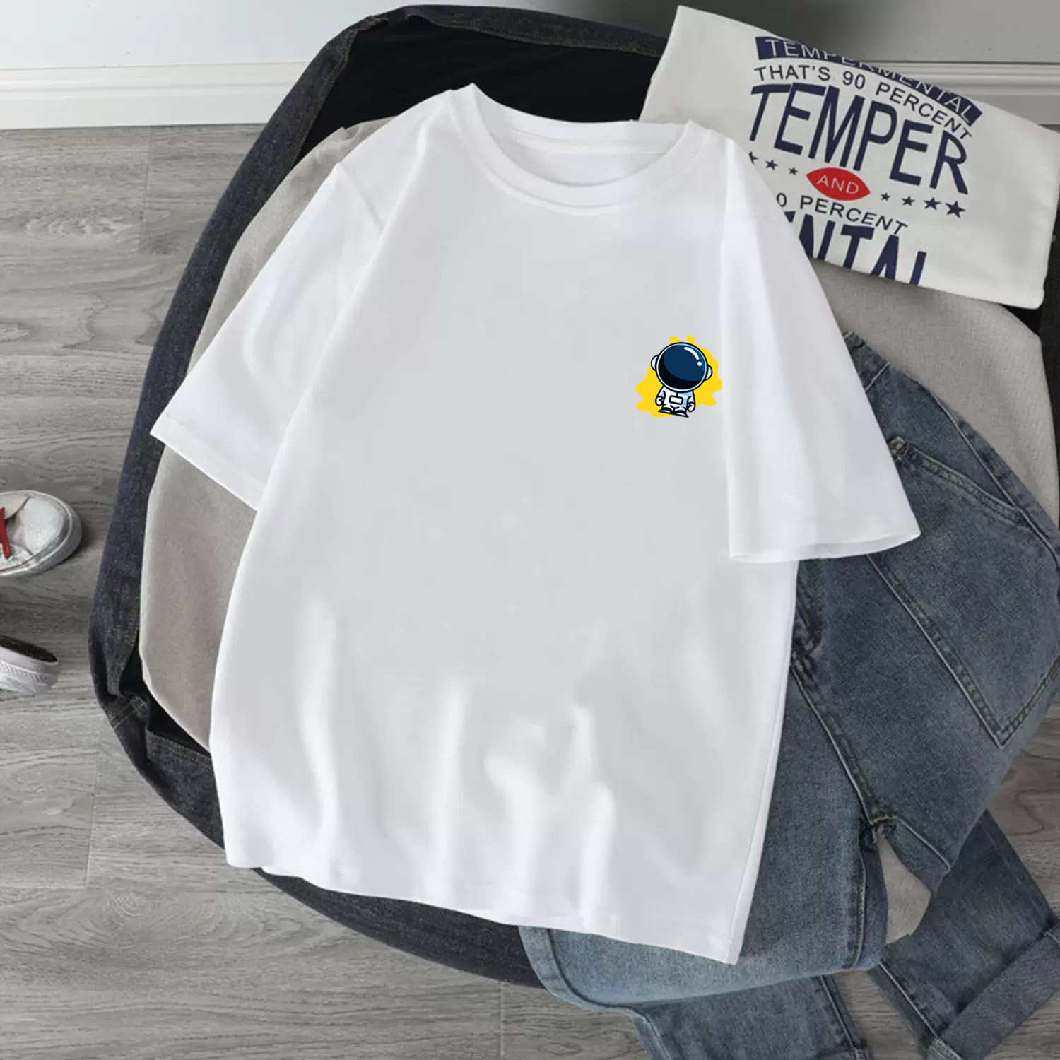Ανδρικό oversized αθλητικό τοπ με στρογγυλή λαιμόκοψη, μοντέρνο, διάσημο από καθαρό βαμβάκι, μπλουζάκι από το Διαδίκτυο, 2024, νέα μπλουζάκια_voghion.com
