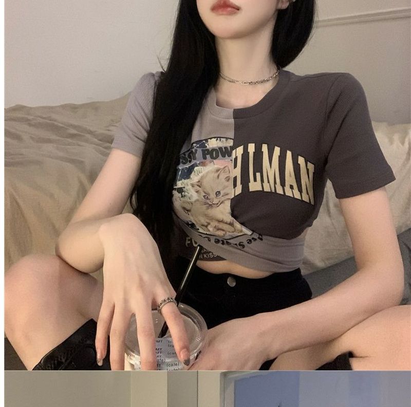 Spicy Girl Strap T-shirt met korte mouwen voor de zomer van vrouwen Instagram Trendy ontwerp, kleine opdruk, strak kruis, unieke top_voghion.com