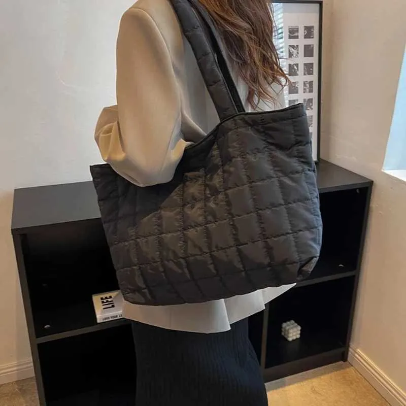 Winter New Waterproof Space Cotton Shoulder For Women Large Capacity Handbag Shopping Tote Lady Crossbody Bag_voghion.com