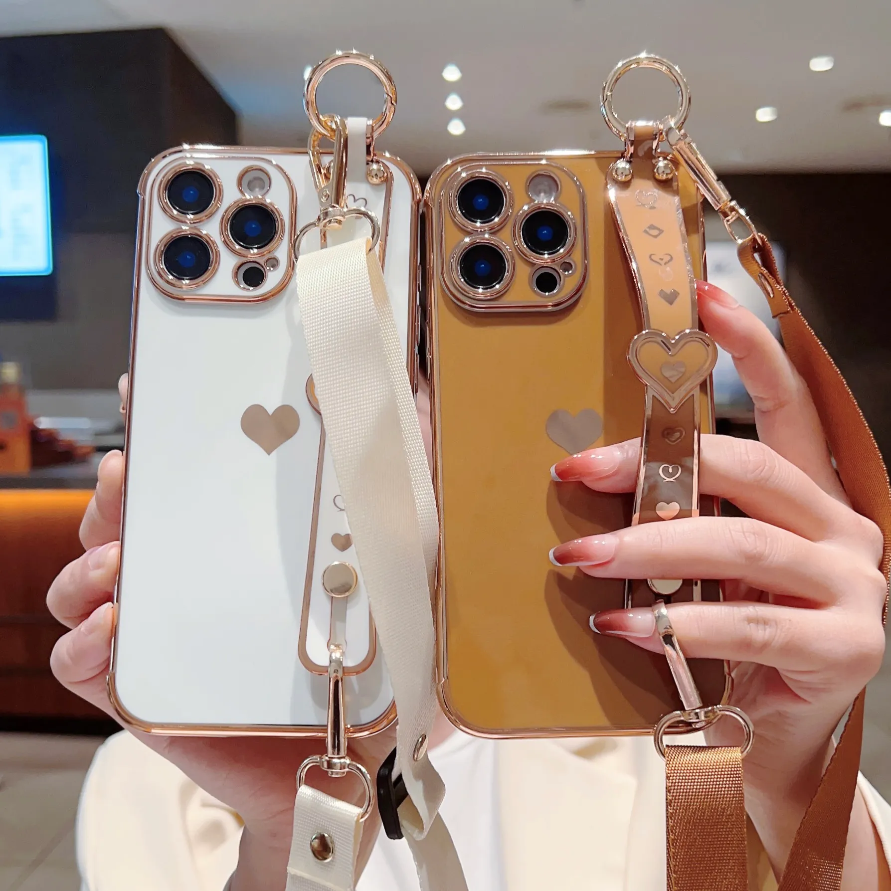Elegant Heart-Shaped Phone Case: With Adjustable Strap For Security - Protective Mobile Accessory_voghion.com