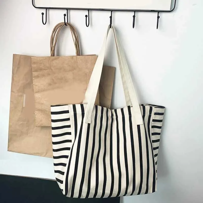 New Beach Handbag Fi Wen Canvas Summer Large Capacity Strip Shopping Bag Y241109_voghion.com