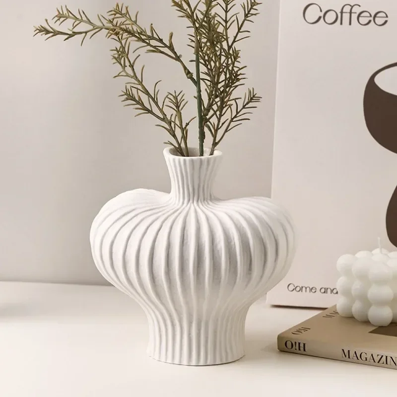 Minimalist Plastic Water Cultivation Vase For Modern Home Decor_voghion.com