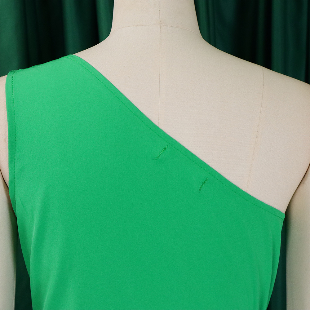 Women's Clothing new one shoulder hollow solid color irregular large size dress_mkmklike.com
