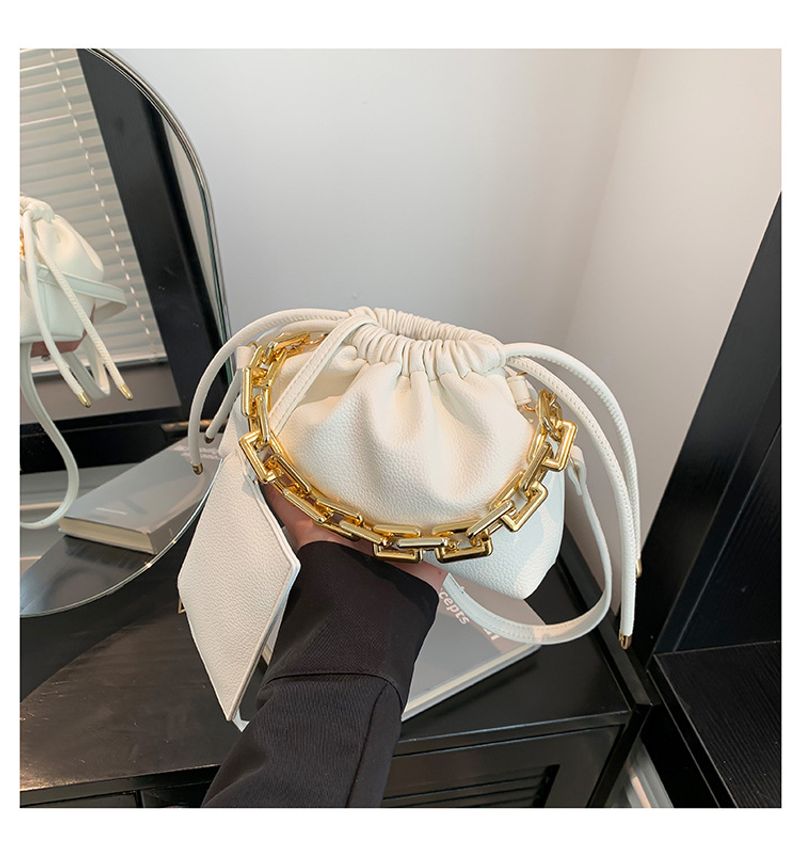 Koreanische Version der Mode-Beuteltasche 2024 neue Handtasche Litschi-Muster einfache Kette Umhängetasche Kind und_voghion.com
