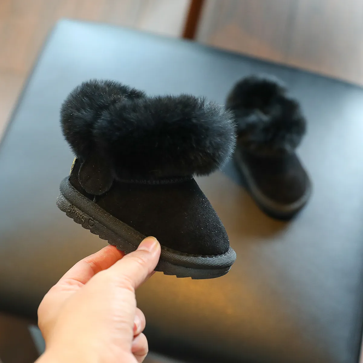 Talvised lapsed tahked plush soojad tüdrukud imik beebi armsad jalad õues vabaaja lumi poisid pehmed libisemiskindlad karusnahast kingad väikelapse seemisnahast_voghion.com