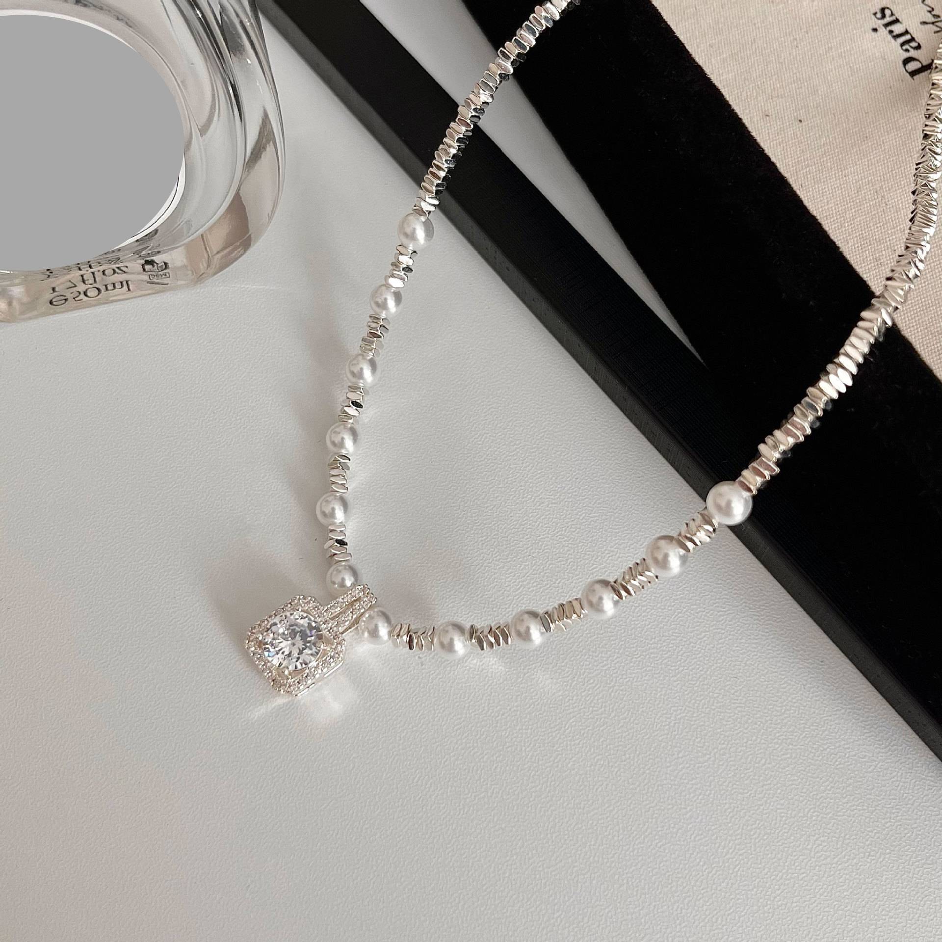 Sugar Cube Pearl Silver Pendant Necklace Elegant Clavicle Chain_voghion.com