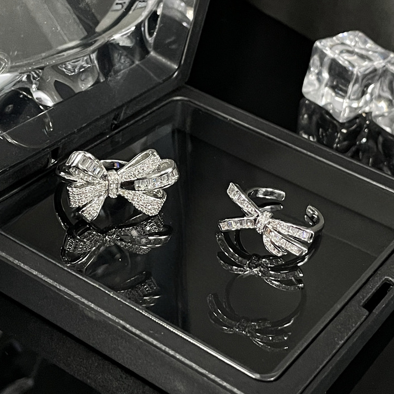 High end Light Luxury Full Diamond Zircon Bow Sweet Cool Open Female Instagram Cold Elegant Elegance Small and Popular_voghion.com