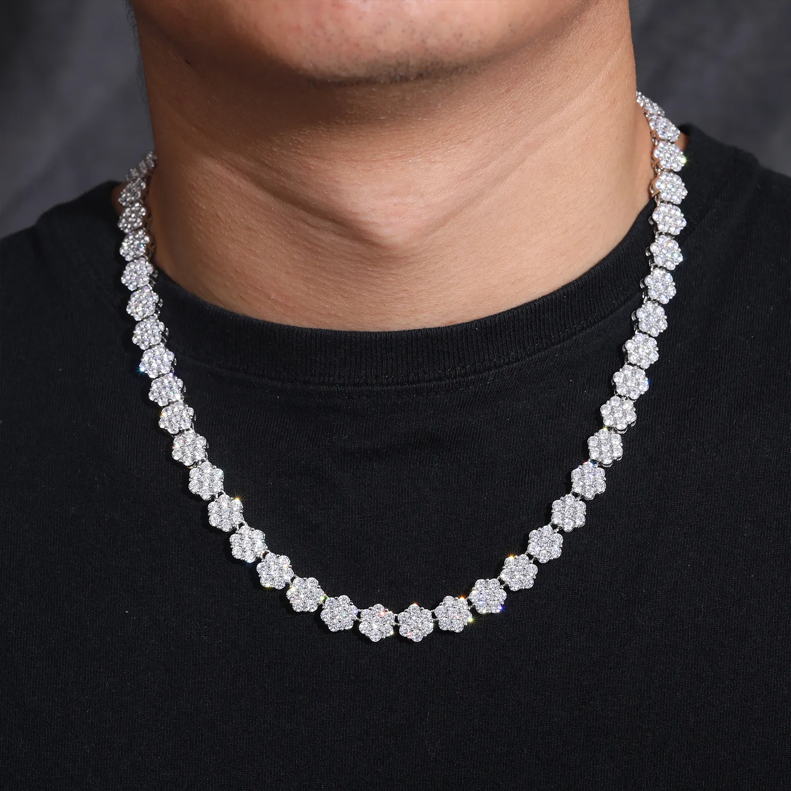 Gecertificeerde 9 mm Sterling Sier Diamond Cluster Flower Design Iced Out Cuban Link Chain-ketting met VVS Moissanite_voghion.com