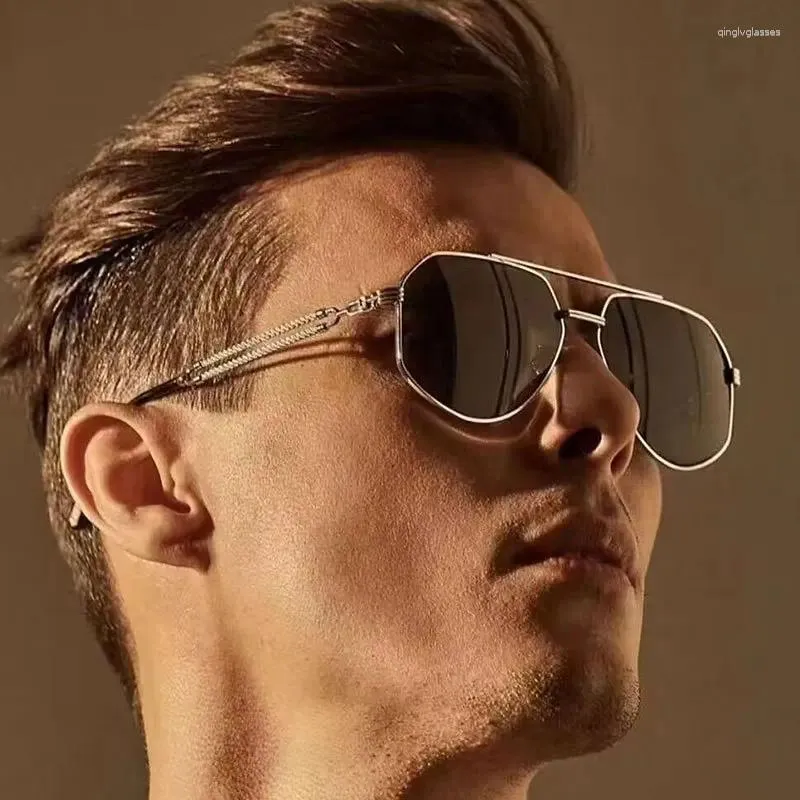 Sonnenbrillen 2024 Mode Männer Polygonal Metall Doppelstrahl Trendy Personalisierte Fahrbrille Licht UV400_voghion.com