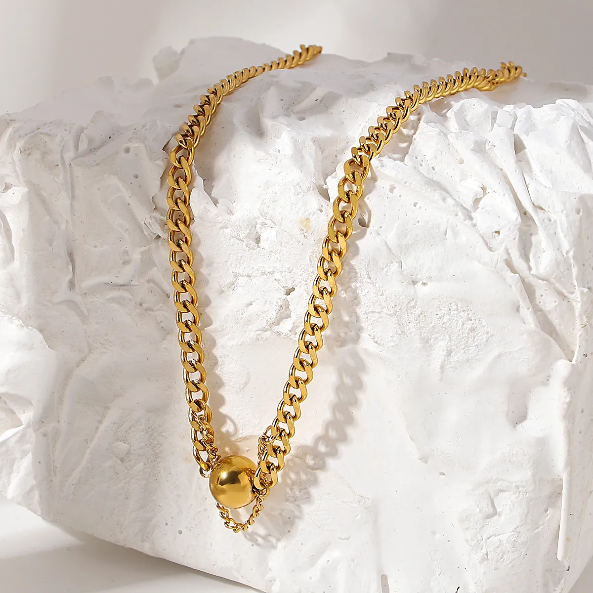 Collier ras du cou minimaliste en acier inoxydable avec pendentif boule pour femme_voghion.com
