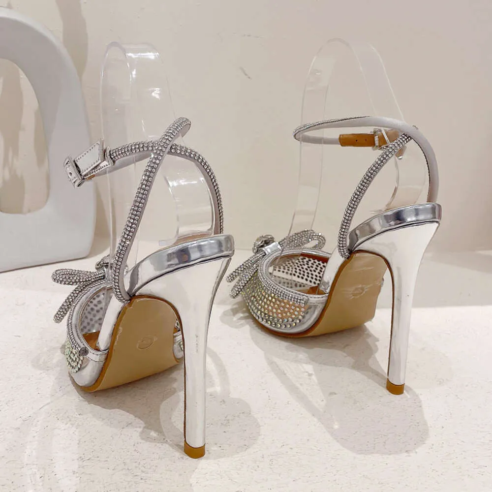 Sandali con tacco 35-42 in argento, alla moda, con nodo a farfalla, 2024, con fascia stretta, con punta a punta e cristalli intrecciati, da donna, SS_voghion.com