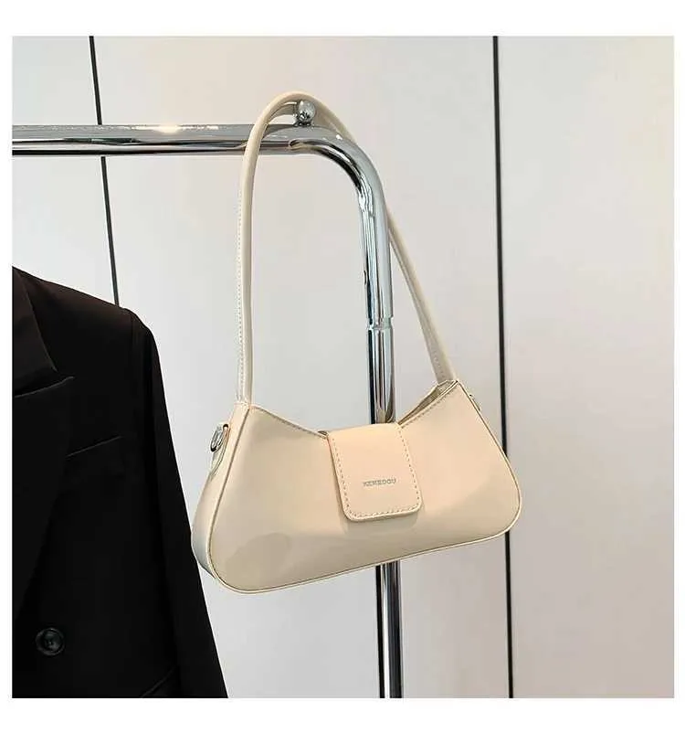 Vintage schoudertas voor dames van lakleer voor werk rood_voghion.com