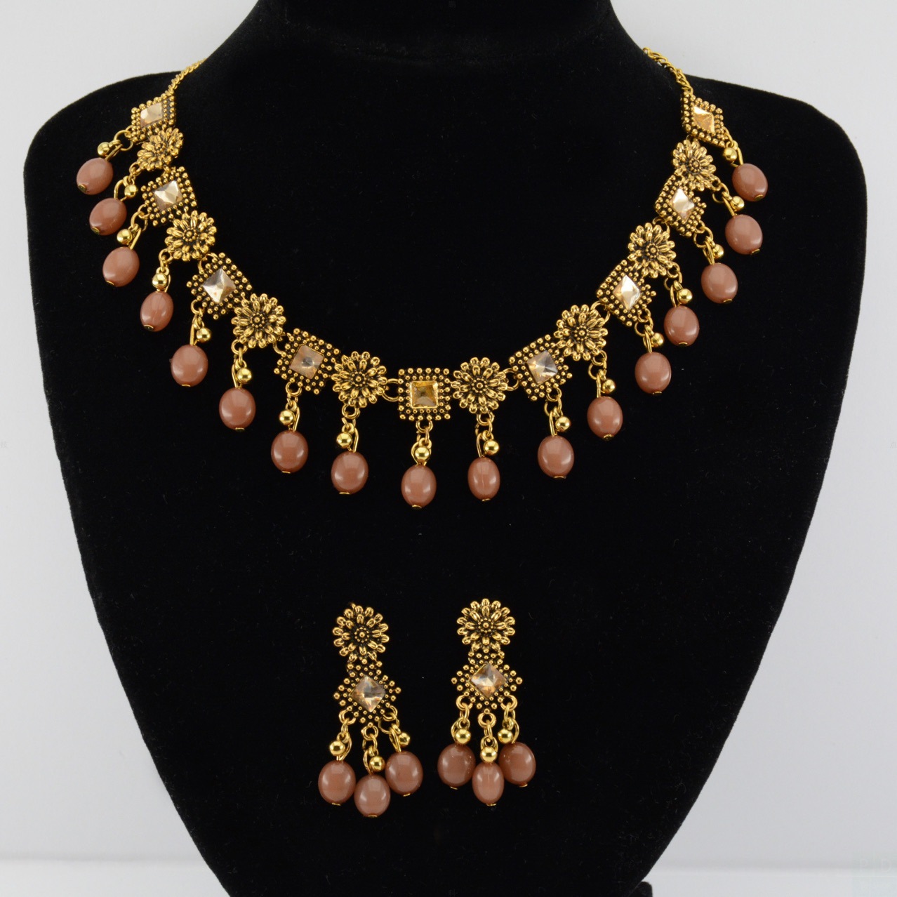 Bijoux et accessoires bijoux rétro goutte d'huile métal strass exagéré mode personnalité collier boucles d'oreilles ensemble