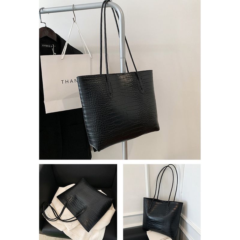 Modello coccodrillo tinta unita per donna 2024 nuova tendenza moda tempo libero semplice grande capacità borsa a tracolla monospalla_voghion.com