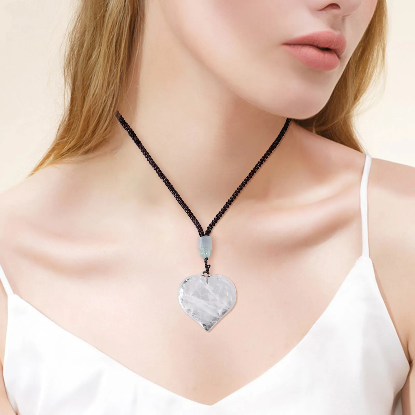 Natural Crystal Heart Pendant Necklace Adjustable Healing Jewelry_voghion.com