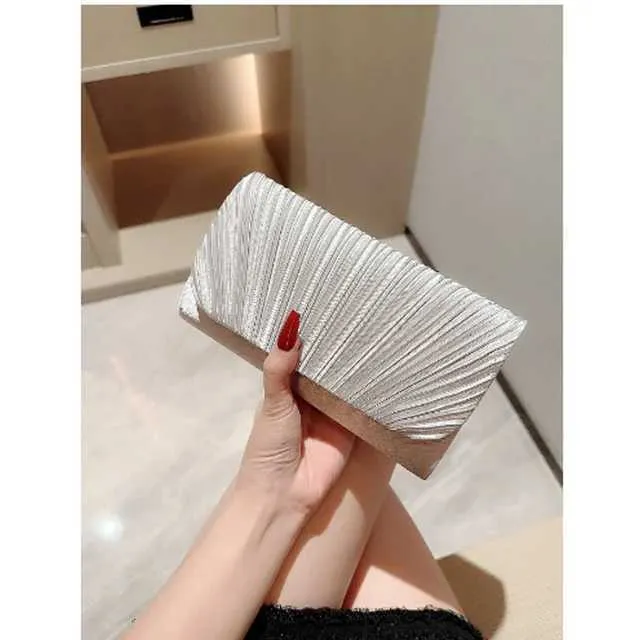 Pochette de soirée élégante en argent/noir/blanc pour mariage, portefeuille, sac à main de fête, sac à bandoulière à chaîne pour femme Y241019_voghion.com