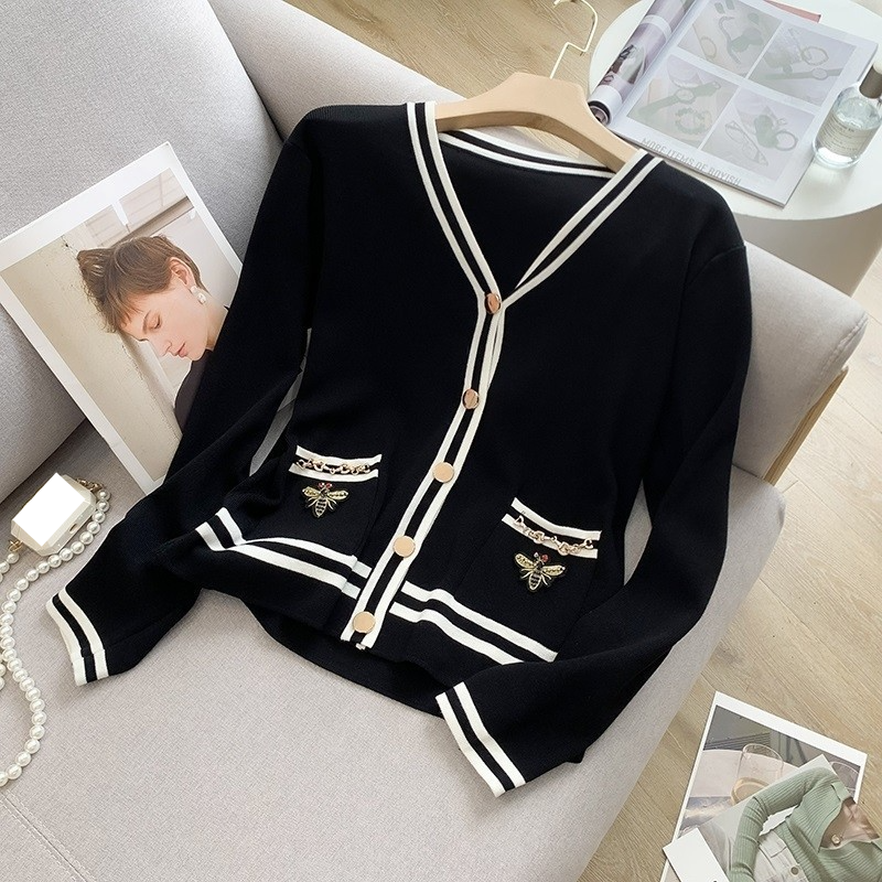 Vêtements pour femmes cardigan tricoté noir automne et hiver nouvelle couleur assortie vêtements d'extérieur pull slim veste haut