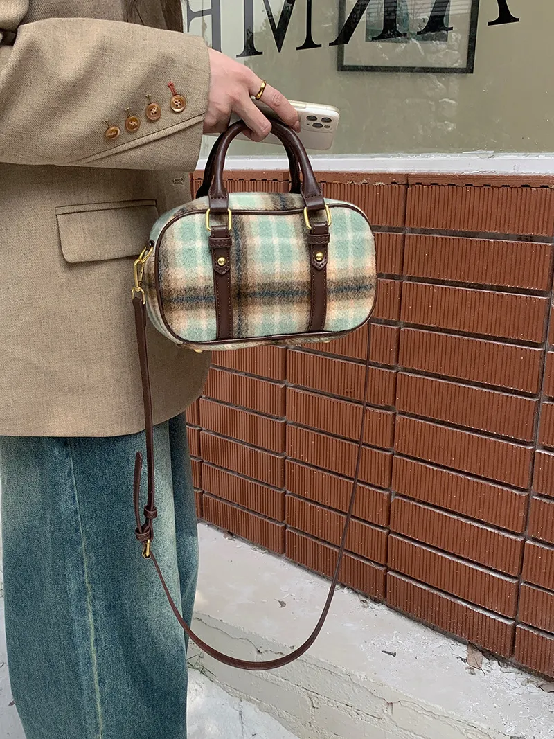 Borsa a tracolla da donna in lana, stile retrò college, stile bowling, stile Joker, stile plaid, stile New Wave_voghion.com