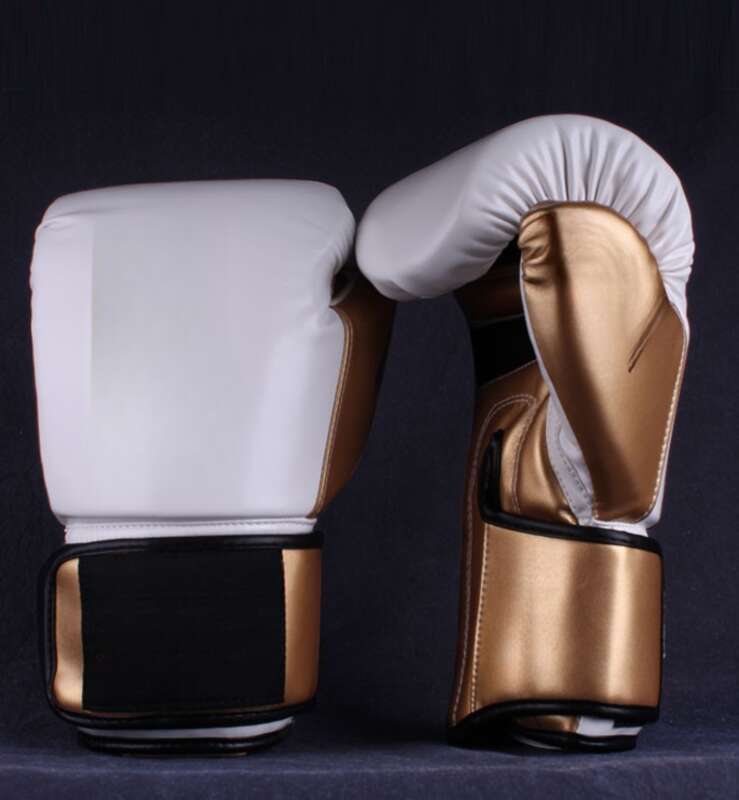 Explosive Summer! Professional Sanda Training, Suitable For Both Boys And Girls, With Boxing Gloves And Sandbags Becoming Popular_voghion.com