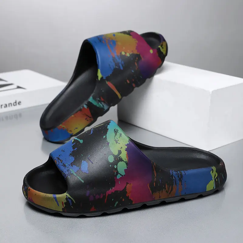 Ciabatte uomo alla moda per casa e spiaggia da esterno_voghion.com