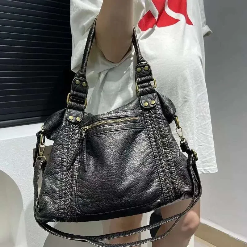 Elegant Y2k Motorcycle Shoulder Bag Large Retro Washed Handbag_voghion.com
