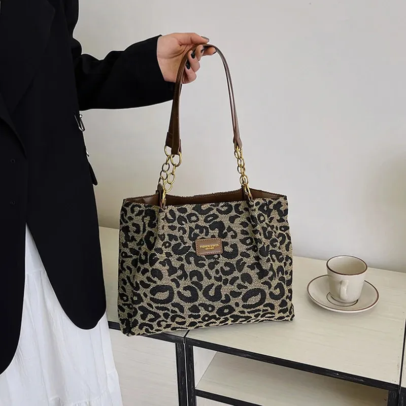 Leopard Print Handbag Shoulder Tote Bag Retro Style For Women_voghion.com