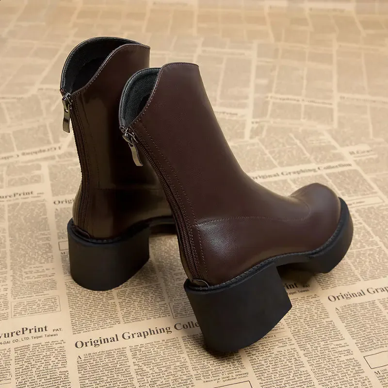 High ankle work very high heels brown short and chubby platform womens waterproof boots black Pu 240911_voghion.com