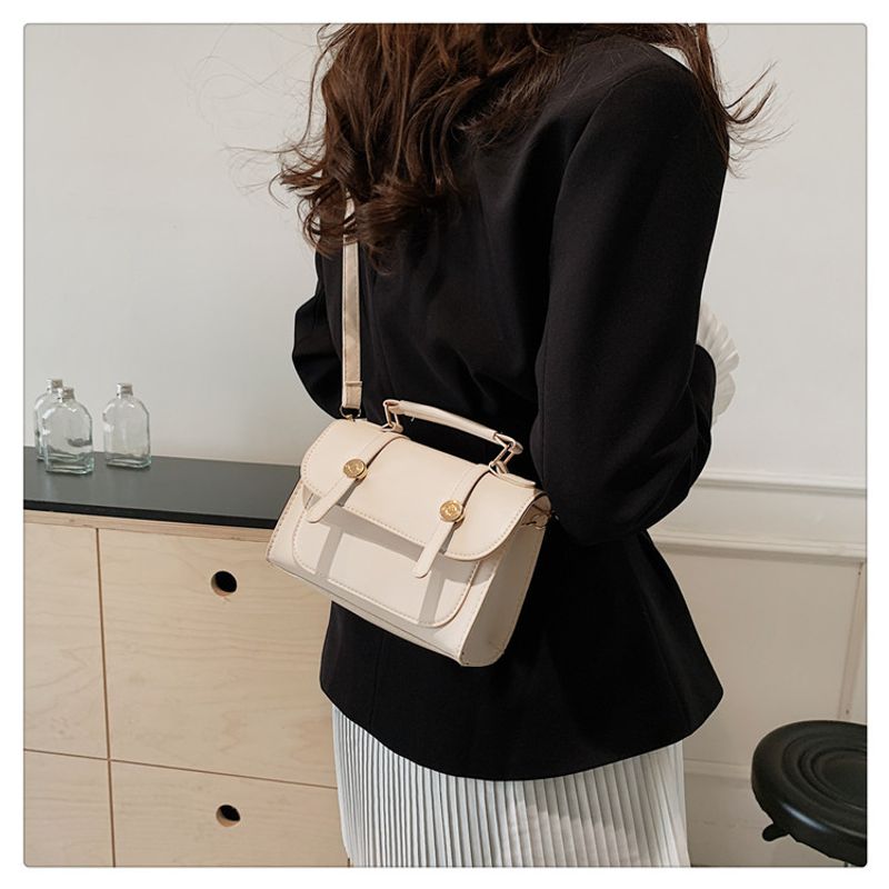 Britische Schulter für Frauen 2024 Neue trendige Studentin Multifunktionaler Rucksack Handheld Reisetasche_voghion.com