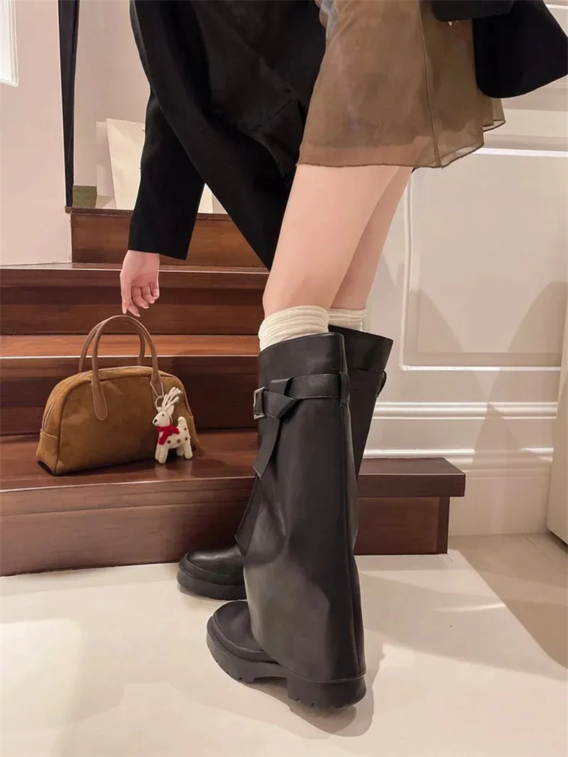 Design Sense Lång tub Tjocksulad Knight Fashion Retro Executive Pants Boots 240930_voghion.com