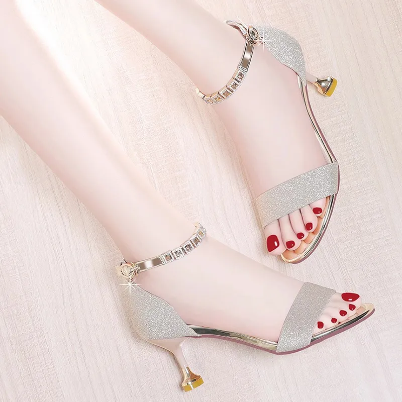 Stiletto Sandalen Heels Komfort Schuhe Für Frauen Alle-Spiel 2024 Sommer Med Mädchen Außerhalb Neue Medium Mode Klar Skandale_voghion.com