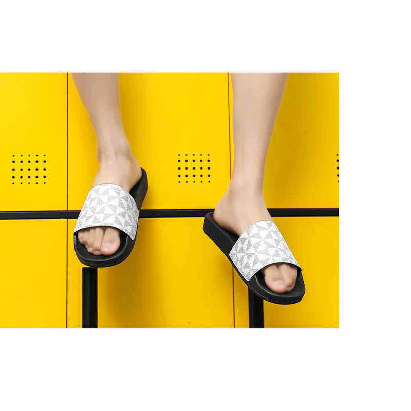 Nieuwe Hot Grote Enkele Heren Pantoffels Eenvoudige Mode Dagelijks Veelzijdig Leidend De Trend_voghion.com