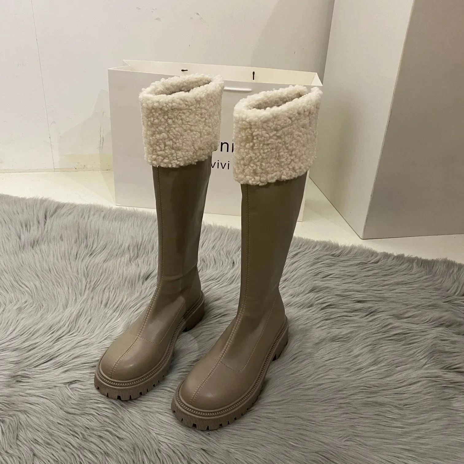 Winter Anti Slip Outdoor Thick Soled Fashionable Suede Boots Casual Comfortable Womens Shoes Botas 241122_voghion.com