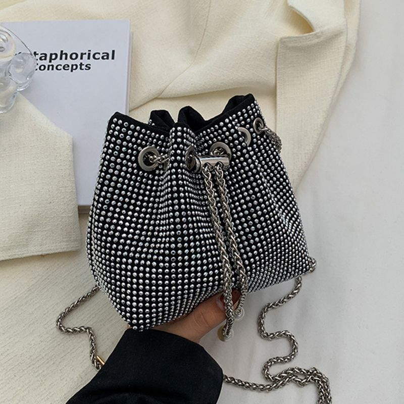 Helle Strass-Umhängetasche für Damen mit Ketten, Umhängetasche, Kordelzug, Eimer-Handtasche, Luxus-Achselhandtasche,_voghion.com
