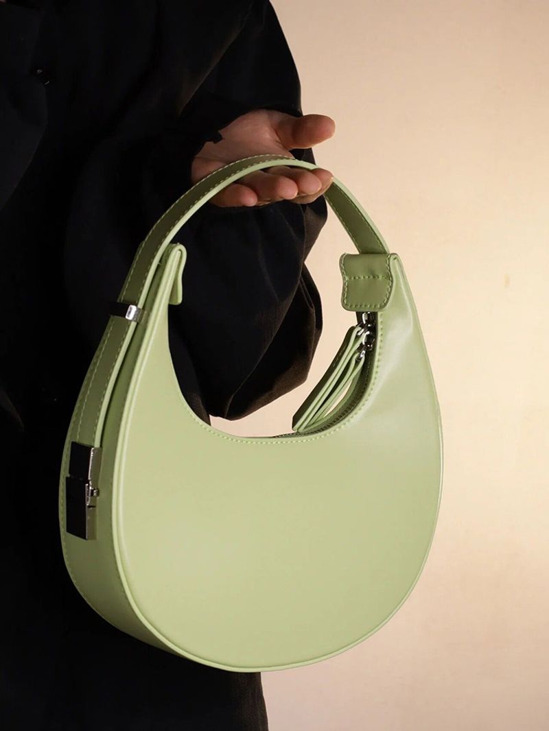 Eine Nischendesign-Schulter mit Halbmond für Frauen im Jahr 2024, neue personalisierte und minimalistische Tasche,_voghion.com