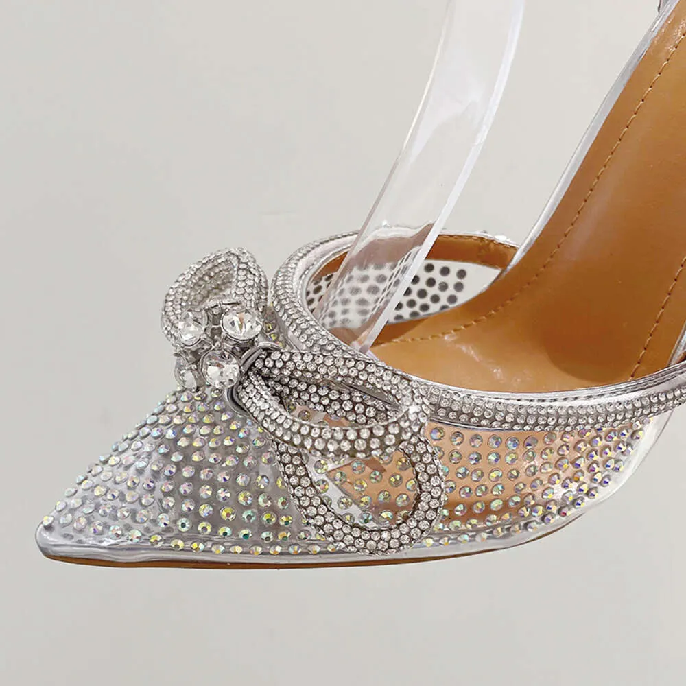 Sandali con tacco 35-42 in argento, alla moda, con nodo a farfalla, 2024, con fascia stretta, con punta a punta e cristalli intrecciati, da donna, SS_voghion.com