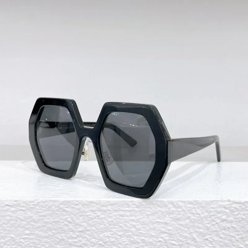 Oversized solglasögon dam designer fyrkantig båge_voghion.com