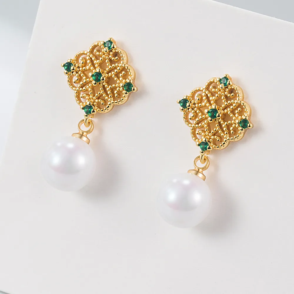 Chic Pearl Drop Earrings With Gold Crystal Accents In Silver_voghion.com