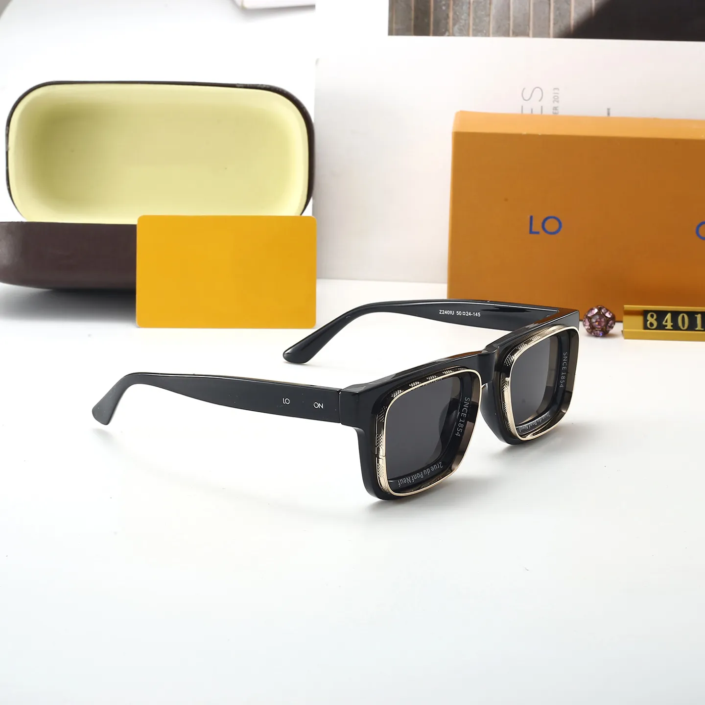Designer Sunglasses For Women Mens Sunglasses Classic Metals Alphabet Eyeglasses Outdoor Beach For Man Mix Color Super_voghion.com