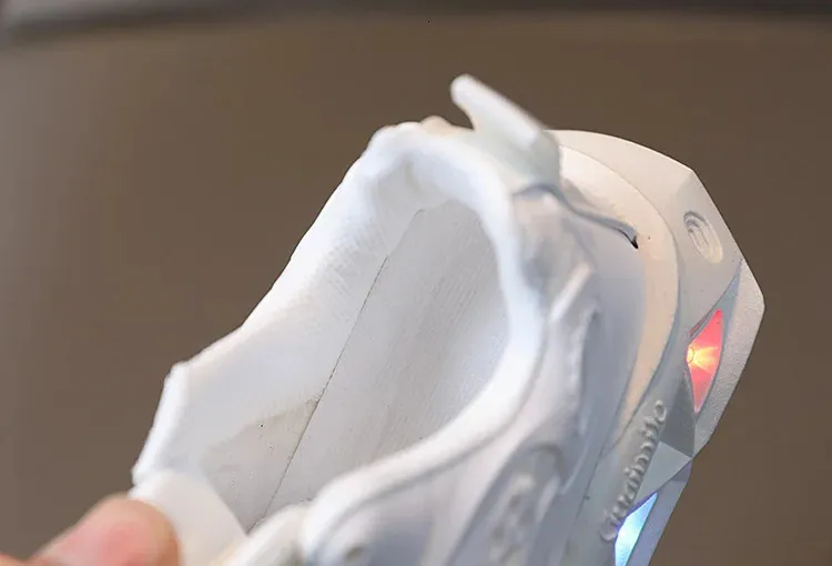 New LED Baby Boys Luminous Running Childrens Breathable Mesh Sports Shoes Size 21-30 240627_voghion.com