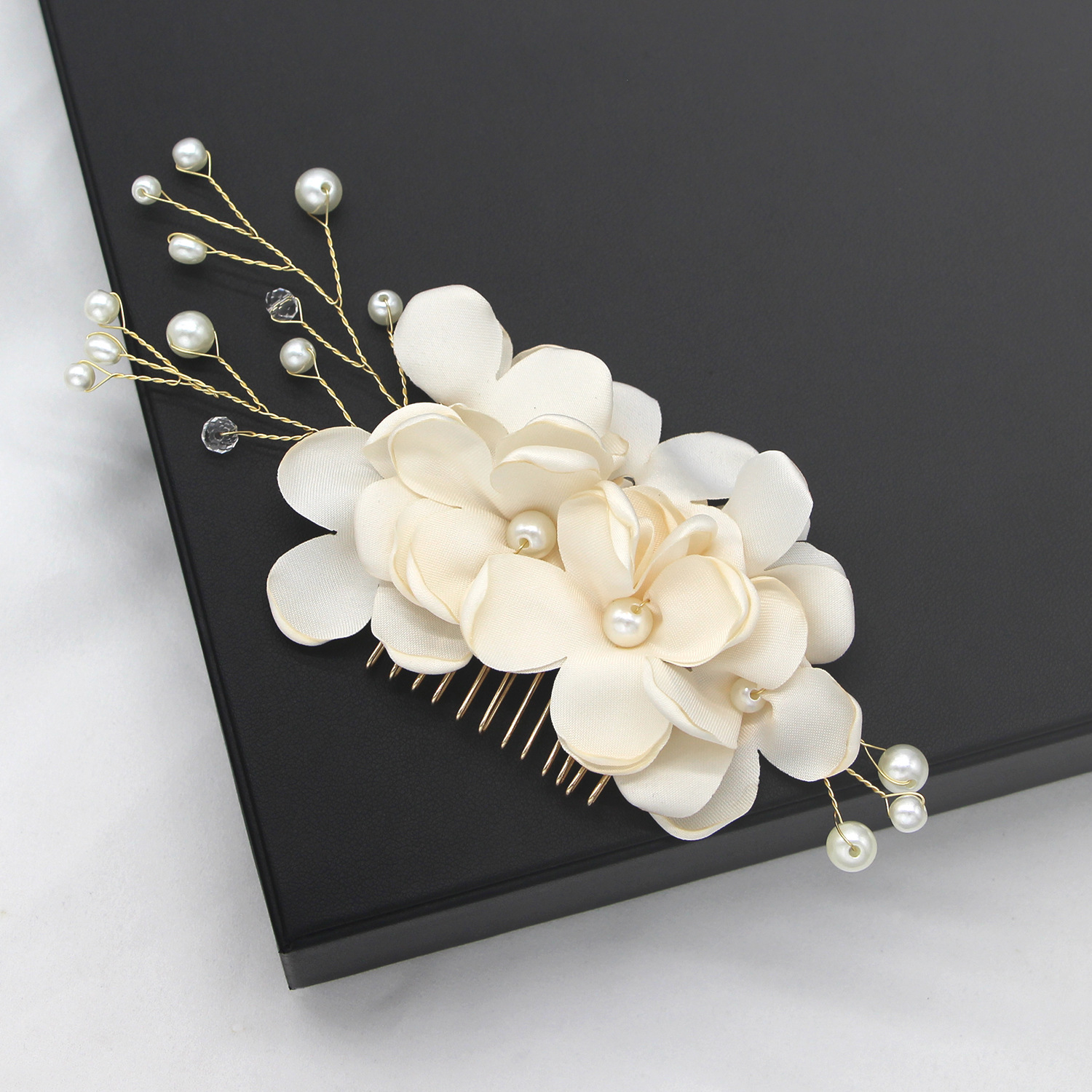 Pettine per capelli con perle in tessuto fiore rosso da sposa coreano accessori da sposa transfrontalieri copricapo accessori per capelli lotto pettine_voghion.com