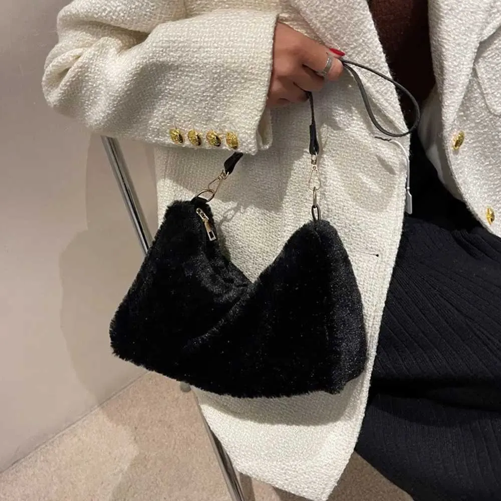 Womens Fi shoulder womens underwear bag soft plush handbag Y241025_voghion.com