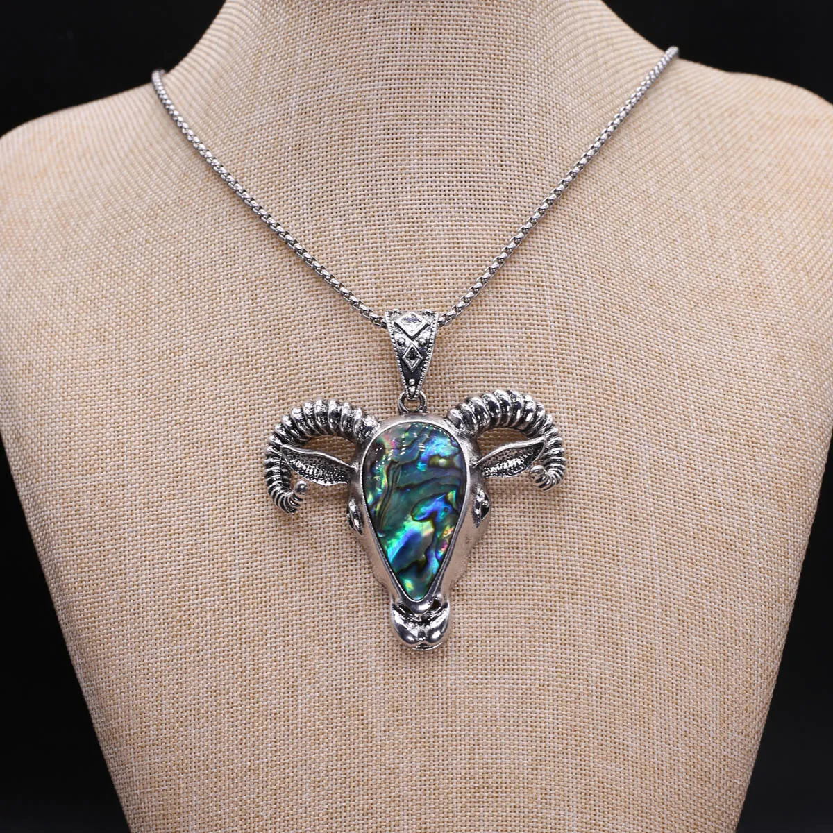 Kedjor Naturlig Abalone Shell Patchwork Legering Demon Fårhuvud Ko Hänge Halsband Utsökta Smycken Gåva För Män Kvinnor_voghion.com
