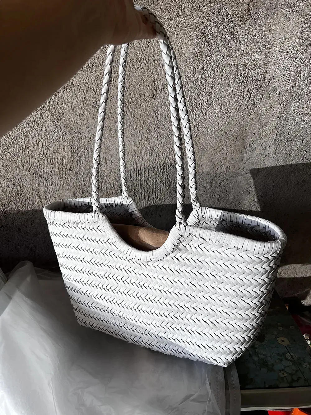 100 % natürliche Rindsleder Weben Handtaschen Mode Kleine Manuelle Hand Made Damen Gewebte Handtasche Exquisite Tote Dating Shopping_voghion.com