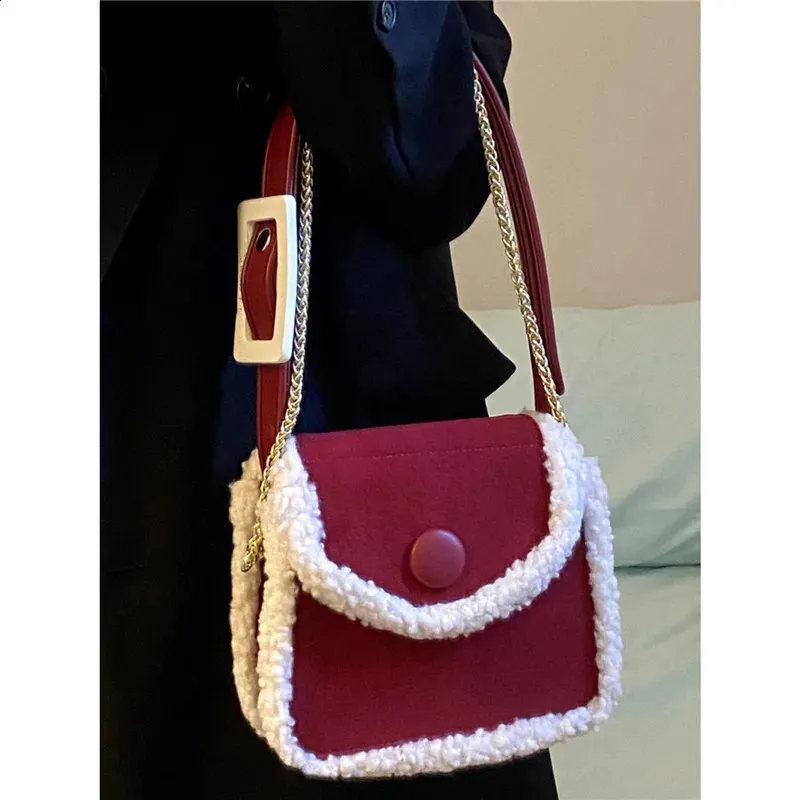 Retro Lamb Wool Crossbody Bag For Women Small Shoulder Handbag_voghion.com