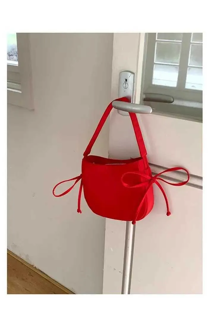 Vintage Women's Shoulder Bag Large Capacity Black Underarm Bag_voghion.com